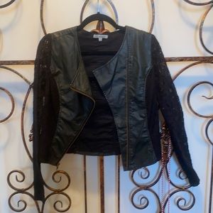 Lace arms jacket